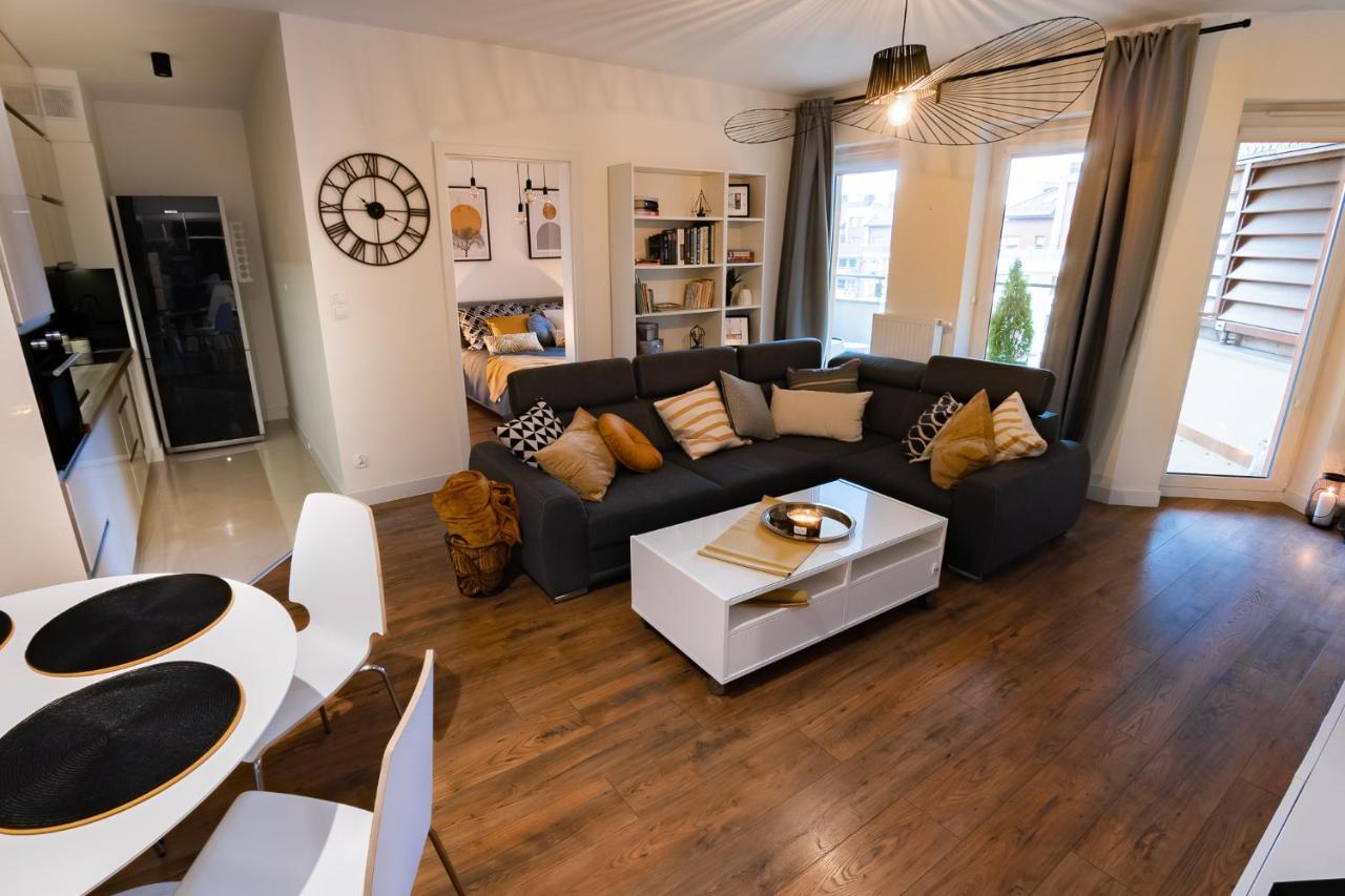 Ciekawe Miejsce B Apartman Kołobrzeg Kültér fotó