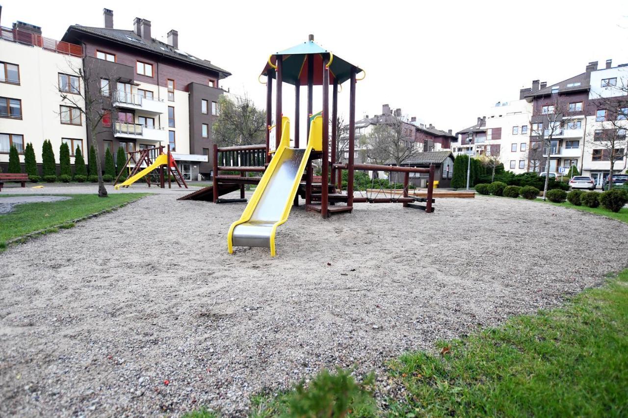 Ciekawe Miejsce B Apartman Kołobrzeg Kültér fotó